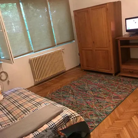 Διαμέρισμα Amzei Two *